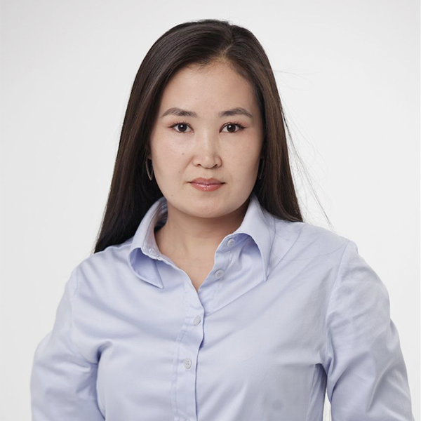 Саадат Мырзабекова